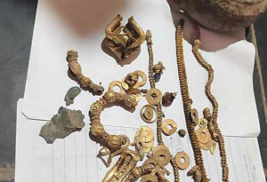 gold treasure Gadag